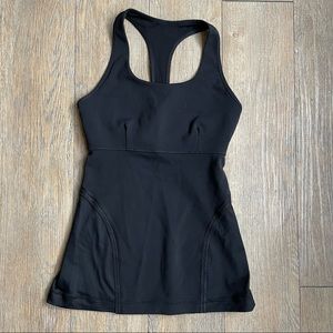 Lululemon - Women’s - Black Workout Tank - Size 6